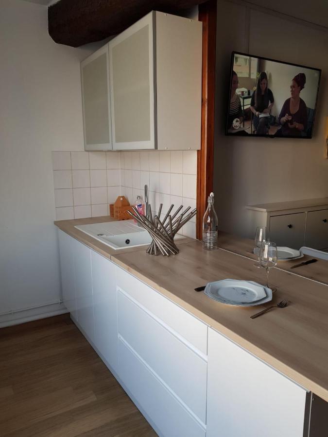 Elegance & Confort - Appart Pres Caves Au Coeur De Reims Exteriör bild