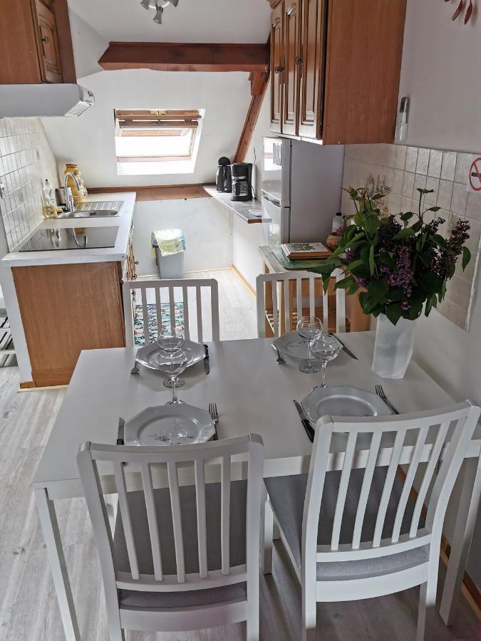 Elegance & Confort - Appart Pres Caves Au Coeur De Reims Exteriör bild